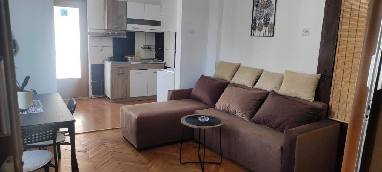 Apartment Mina โซโคบานยา ภายนอก รูปภาพ