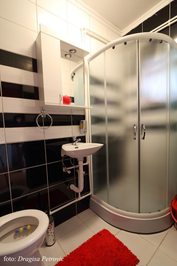 Apartment Mina โซโคบานยา ภายนอก รูปภาพ